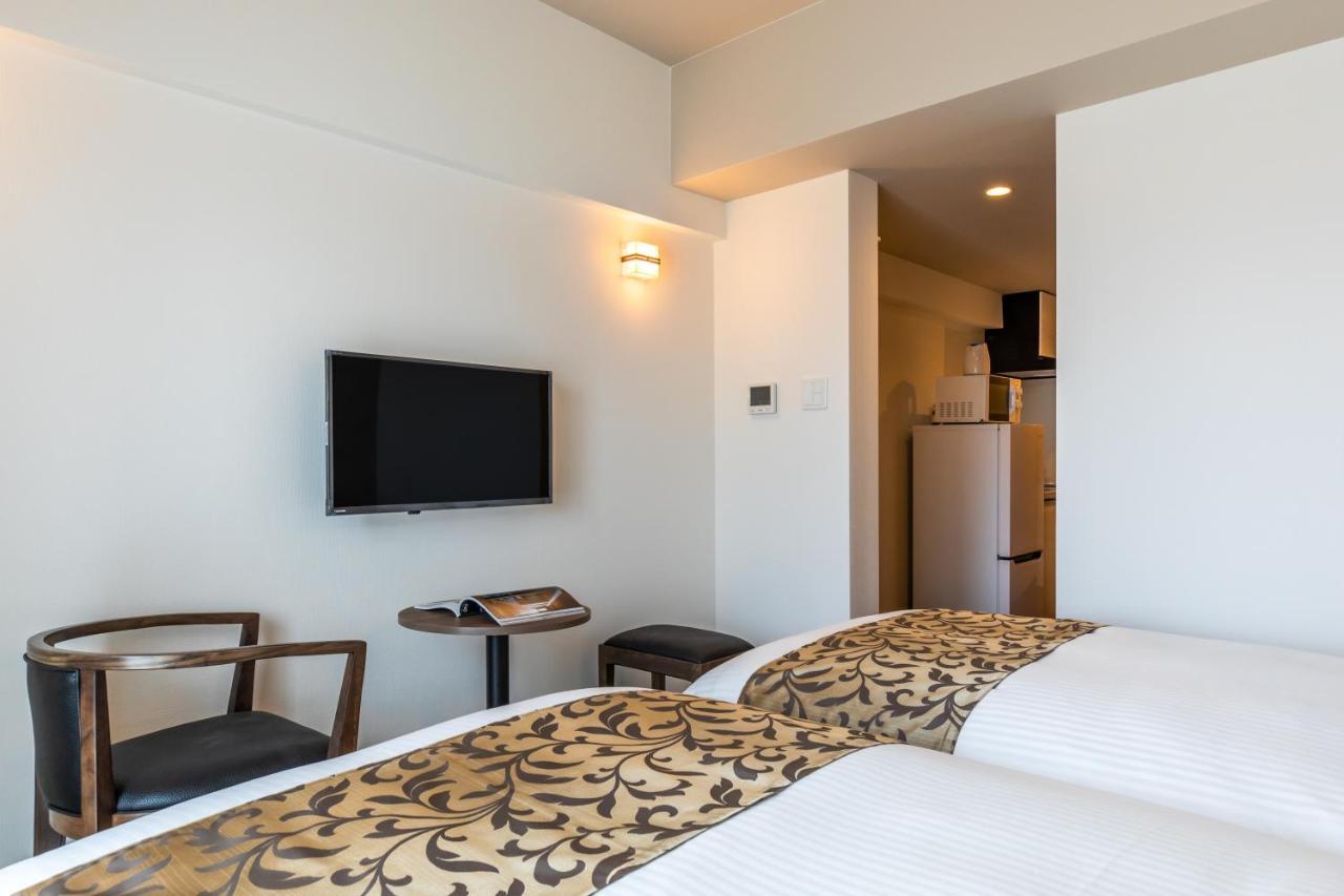 Aparthotel Mr Kinjo 万座ビーチ前 Onna Exterior foto